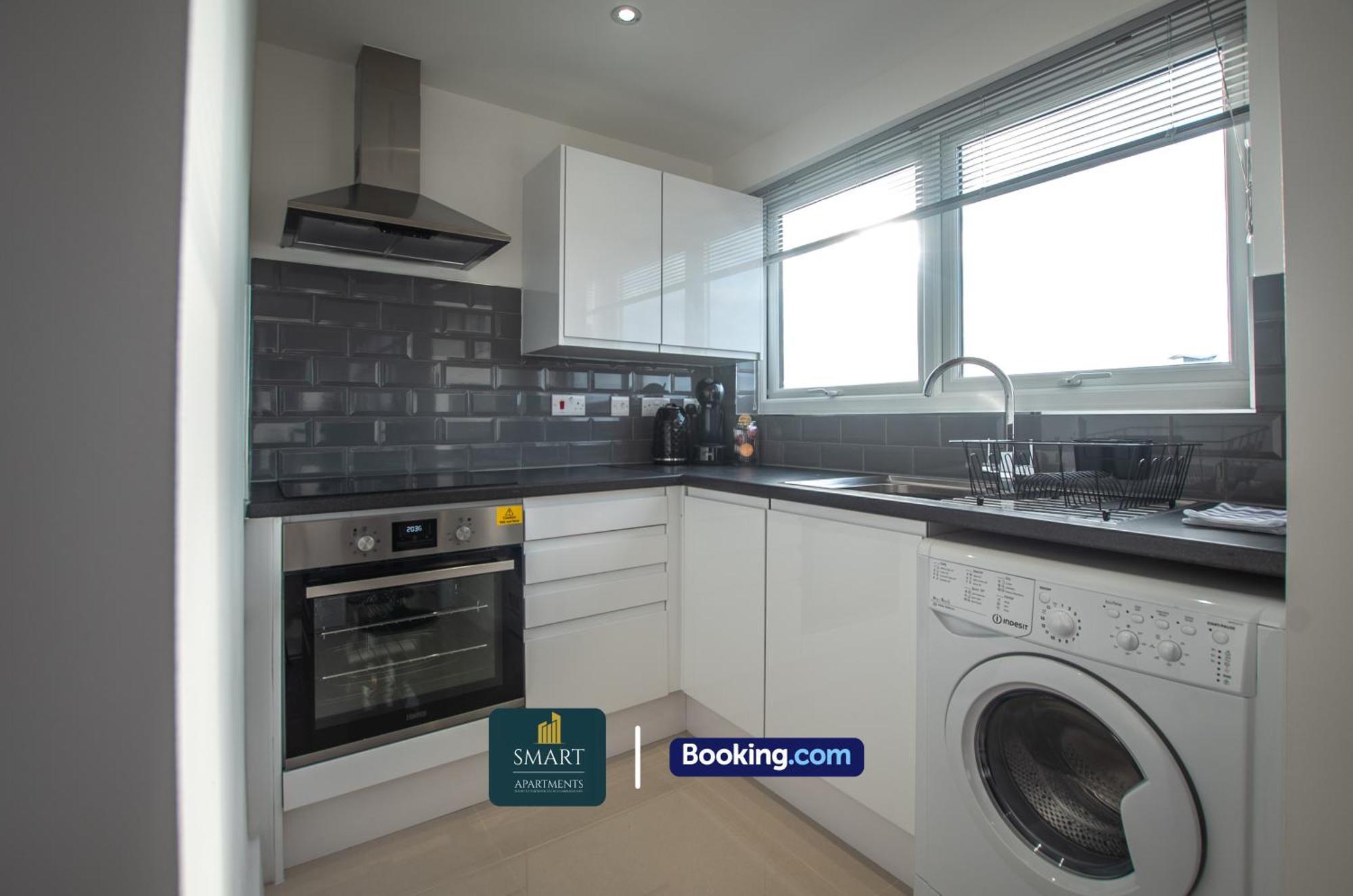 Relaxing Atlantic Mansions By Smart Apartments Short Lets & Serviced Accommodation Apartment Southampton With Free Wifi Buitenkant foto