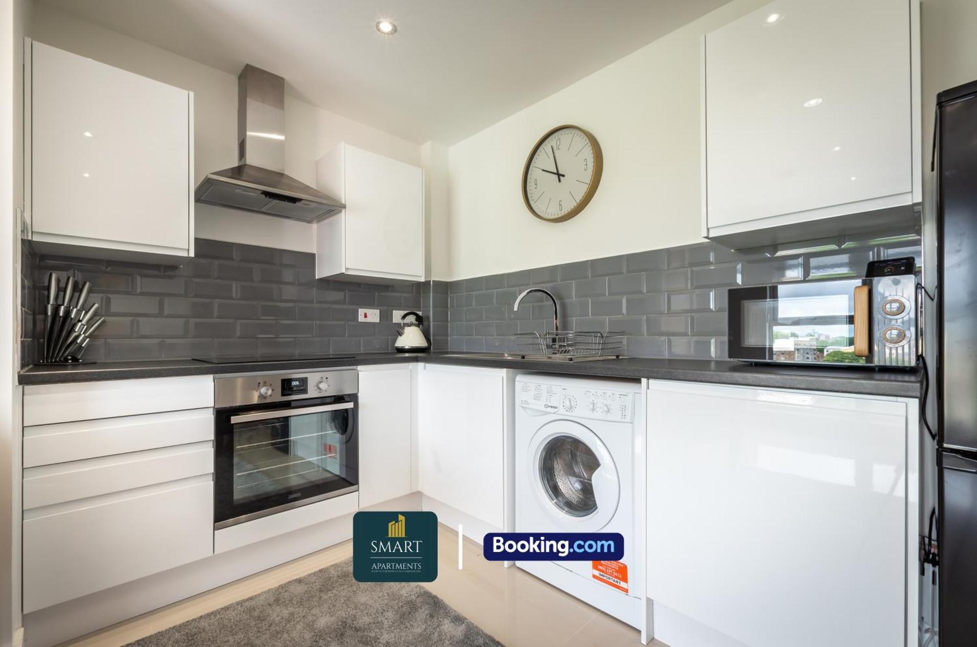 Relaxing Atlantic Mansions By Smart Apartments Short Lets & Serviced Accommodation Apartment Southampton With Free Wifi Buitenkant foto